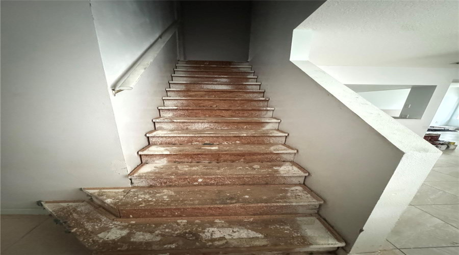 Stairs To 2Nd Floor