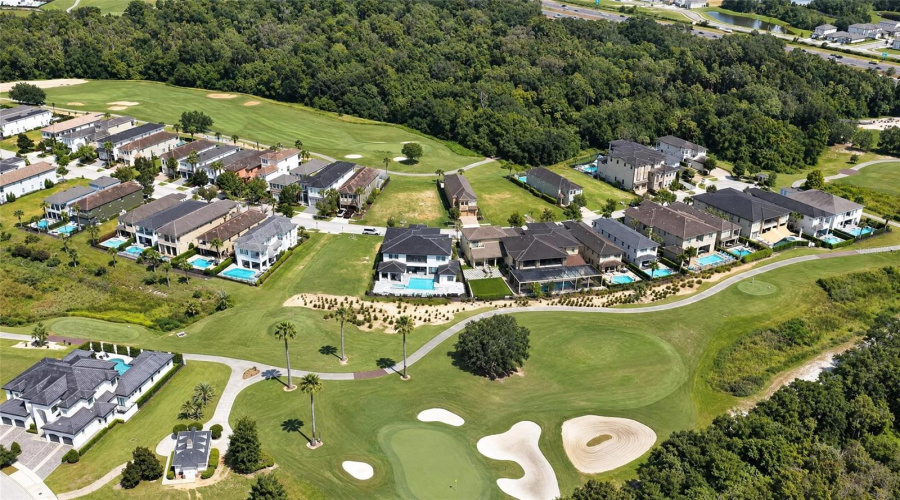 Kissimmee, Florida 34747, 7 Bedroom Bedrooms, ,7 Bathroombathrooms,Residential,For Sale,Castle Pines,0,Mfro6442558