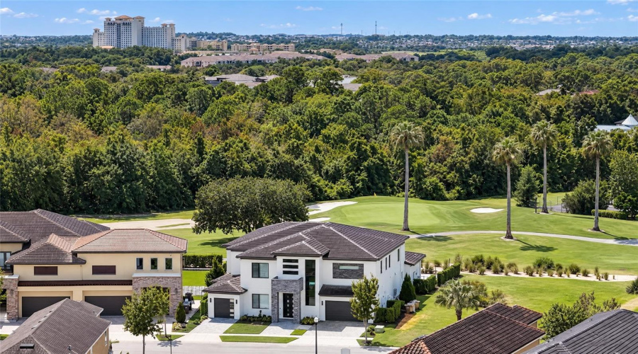 Kissimmee, Florida 34747, 7 Bedroom Bedrooms, ,7 Bathroombathrooms,Residential,For Sale,Castle Pines,0,Mfro6442558