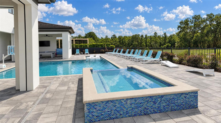 Kissimmee, Florida 34747, 7 Bedroom Bedrooms, ,7 Bathroombathrooms,Residential,For Sale,Castle Pines,0,Mfro6442558