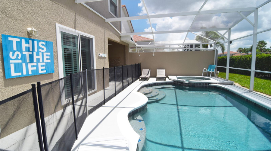 Private West-Facing Pool/Spa