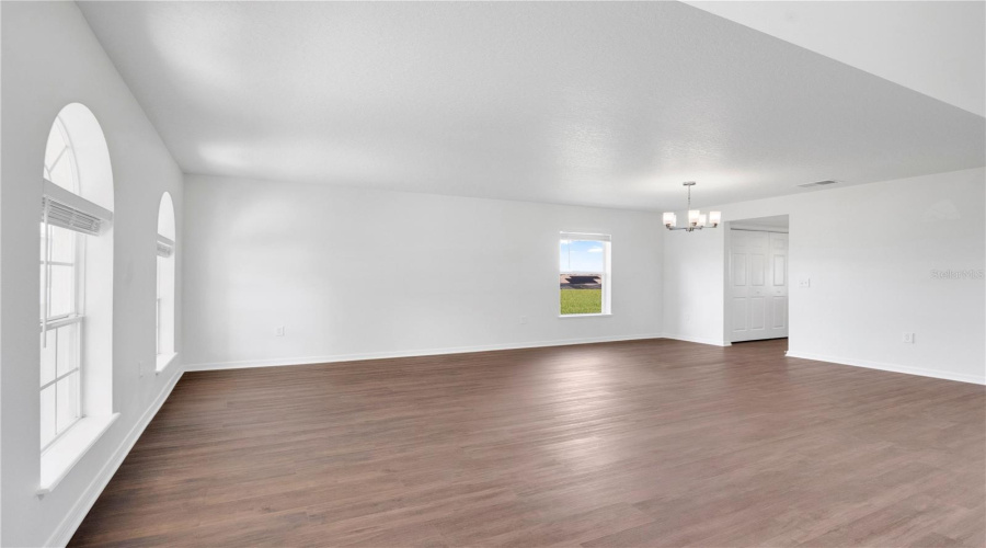 Davenport, Florida 33897, 4 Bedroom Bedrooms, ,3 Bathroombathrooms,Residential,For Sale,Blake,0,Mfro6442778