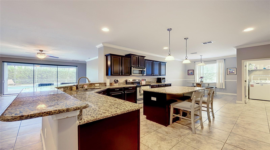 Davenport, Florida 33837, 4 Bedroom Bedrooms, ,3 Bathroombathrooms,Residential,For Sale,Cortland,0,Mfrg5117822