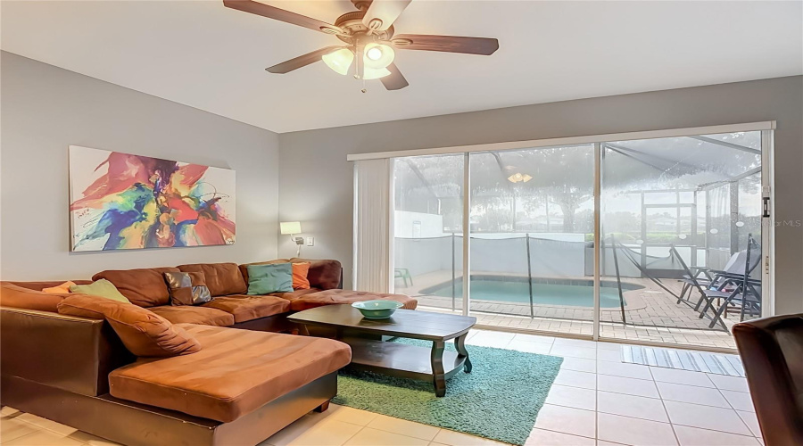 Kissimmee, Florida 34747, 3 Bedroom Bedrooms, ,3 Bathroombathrooms,Residential,For Sale,Maneshaw,0,Mfro6442328