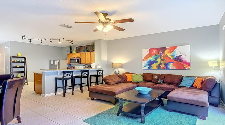 Kissimmee, Florida 34747, 3 Bedroom Bedrooms, ,3 Bathroombathrooms,Residential,For Sale,Maneshaw,0,Mfro6442328