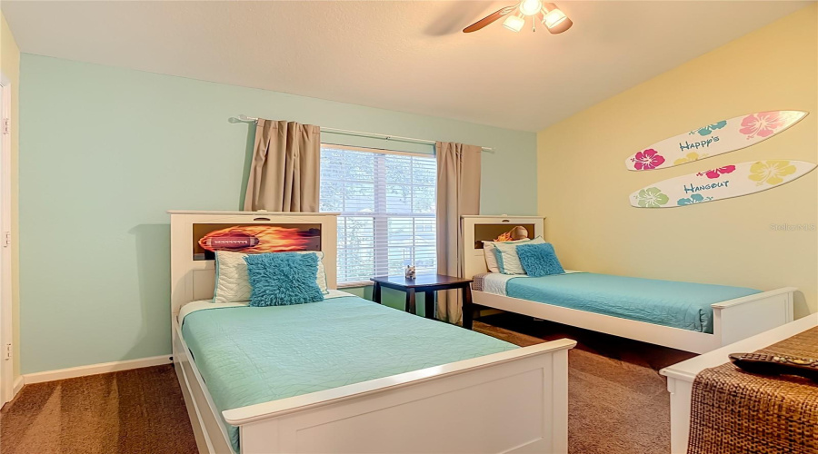 Kissimmee, Florida 34747, 3 Bedroom Bedrooms, ,3 Bathroombathrooms,Residential,For Sale,Maneshaw,0,Mfro6442328