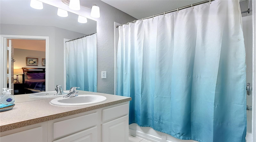 Kissimmee, Florida 34747, 3 Bedroom Bedrooms, ,3 Bathroombathrooms,Residential,For Sale,Maneshaw,0,Mfro6442328