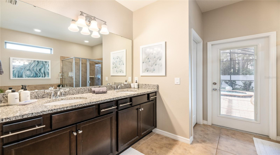 Kissimmee, Florida 34747, 9 Bedroom Bedrooms, ,6 Bathroombathrooms,Residential,For Sale,Lima,0,Mfro6438854