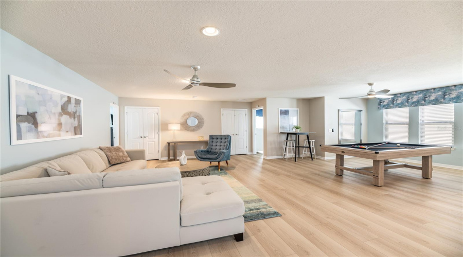 Kissimmee, Florida 34747, 9 Bedroom Bedrooms, ,6 Bathroombathrooms,Residential,For Sale,Lima,0,Mfro6438854
