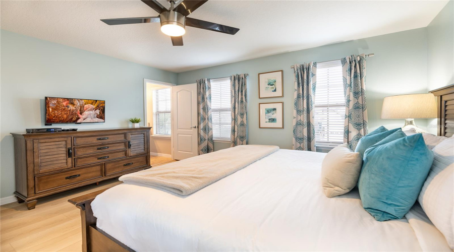 Kissimmee, Florida 34747, 9 Bedroom Bedrooms, ,6 Bathroombathrooms,Residential,For Sale,Lima,0,Mfro6438854