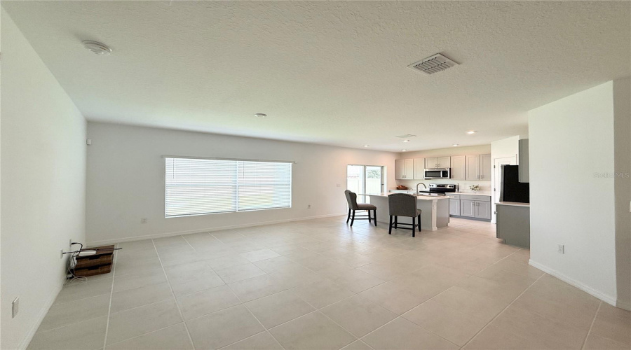 Davenport, Florida 33897, 3 Bedroom Bedrooms, ,2 Bathroombathrooms,Residential,For Sale,Costa Blanca,0,Mfrs5153308