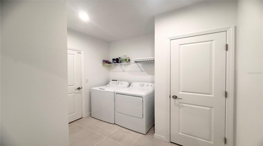 Davenport, Florida 33897, 3 Bedroom Bedrooms, ,2 Bathroombathrooms,Residential,For Sale,Costa Blanca,0,Mfrs5153308