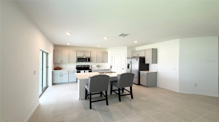 Davenport, Florida 33897, 3 Bedroom Bedrooms, ,2 Bathroombathrooms,Residential,For Sale,Costa Blanca,0,Mfrs5153308