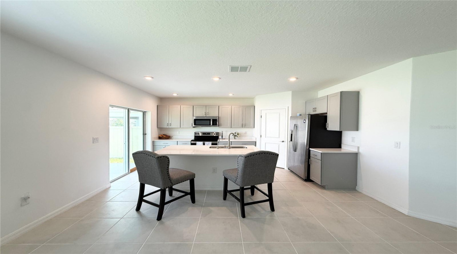 Davenport, Florida 33897, 3 Bedroom Bedrooms, ,2 Bathroombathrooms,Residential,For Sale,Costa Blanca,0,Mfrs5153308