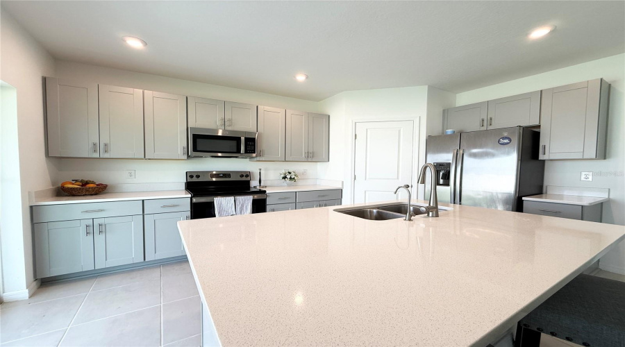 Davenport, Florida 33897, 3 Bedroom Bedrooms, ,2 Bathroombathrooms,Residential,For Sale,Costa Blanca,0,Mfrs5153308