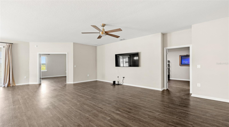 Oversized Primary Suite With Tray Ceiling
