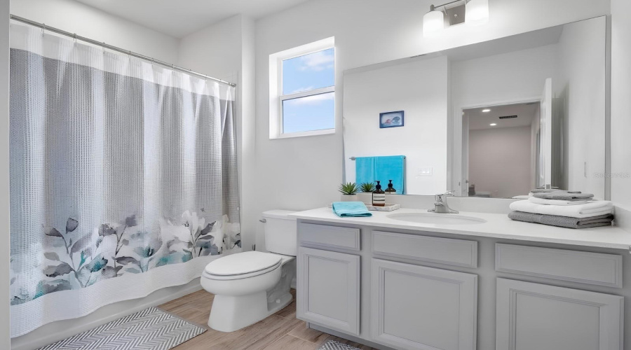 Davenport, Florida 33837, 4 Bedroom Bedrooms, ,3 Bathroombathrooms,Residential,For Sale,Hendon,0,Mfrs5157808