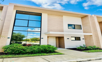 Kissimmee, Florida 34747, 4 Bedroom Bedrooms, ,4 Bathroombathrooms,Residential,For Sale,Brooklyn,0,Mfro6433339