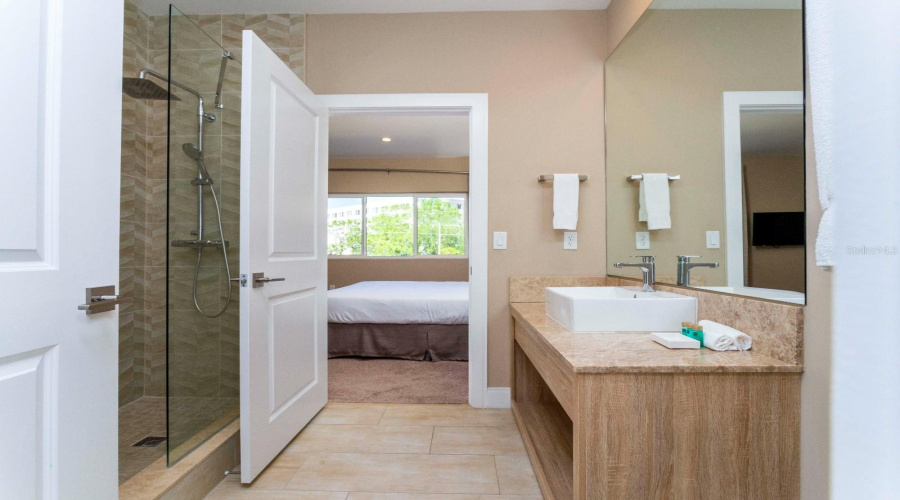 Kissimmee, Florida 34747, 4 Bedroom Bedrooms, ,4 Bathroombathrooms,Residential,For Sale,Brooklyn,0,Mfro6433339