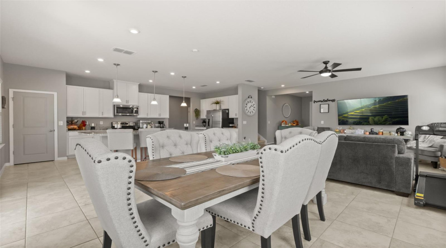 Dining Room Area.