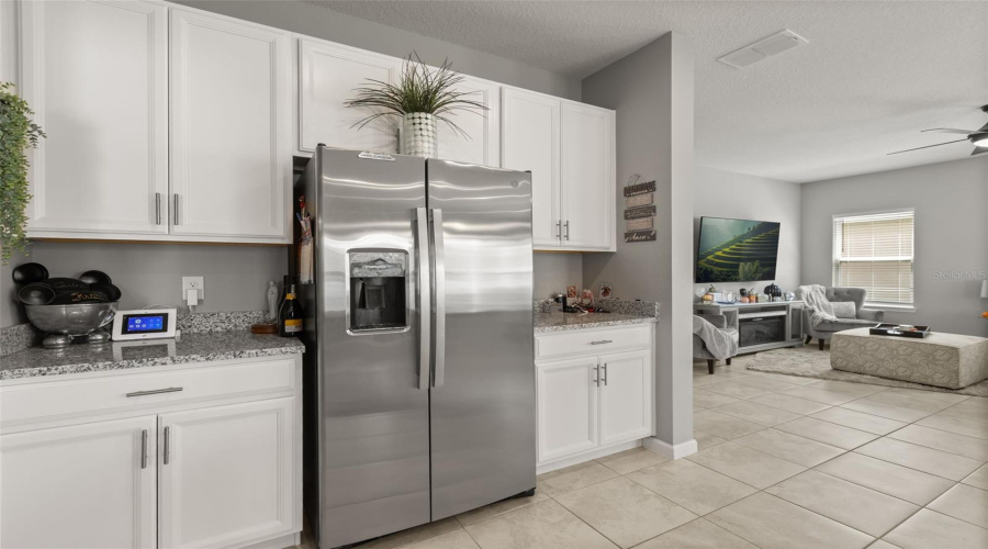 Davenport, Florida 33837, 4 Bedroom Bedrooms, ,3 Bathroombathrooms,Residential,For Sale,Eucalyptus,0,Mfro6441315