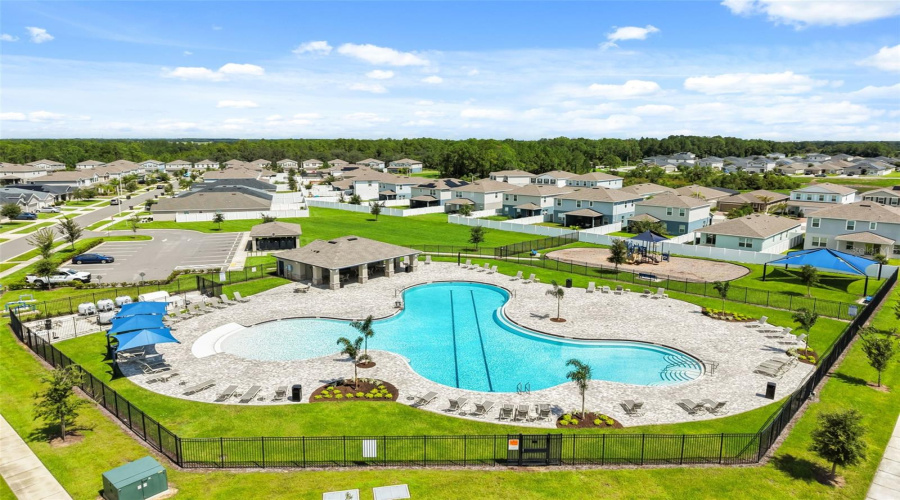Davenport, Florida 33837, 4 Bedroom Bedrooms, ,3 Bathroombathrooms,Residential,For Sale,Eucalyptus,0,Mfro6441315