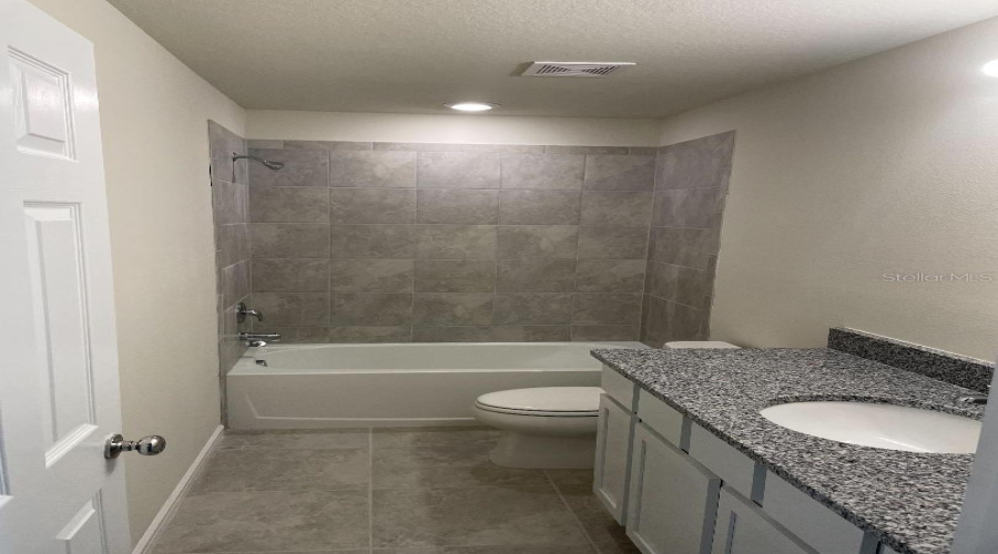 Davenport, Florida 33837, 5 Bedroom Bedrooms, ,3 Bathroombathrooms,Residential,For Sale,Sugarwood,0,Mfrl4962674