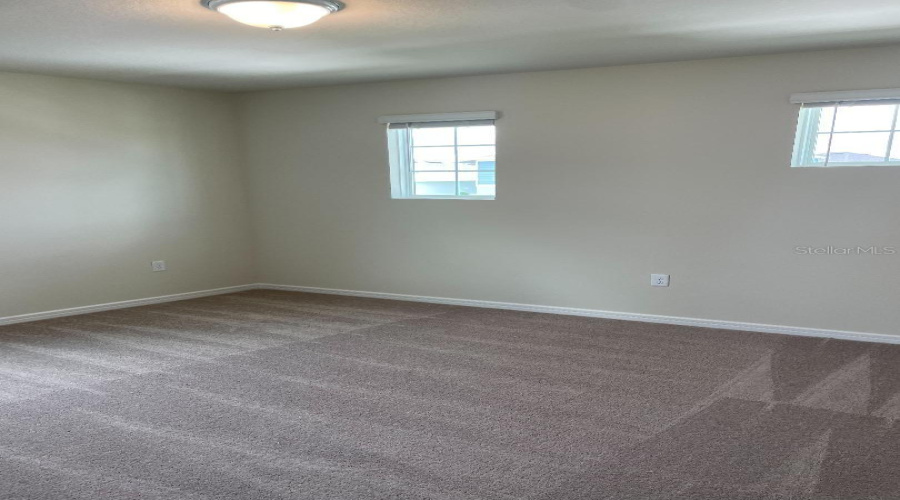 Davenport, Florida 33837, 5 Bedroom Bedrooms, ,3 Bathroombathrooms,Residential,For Sale,Sugarwood,0,Mfrl4962674