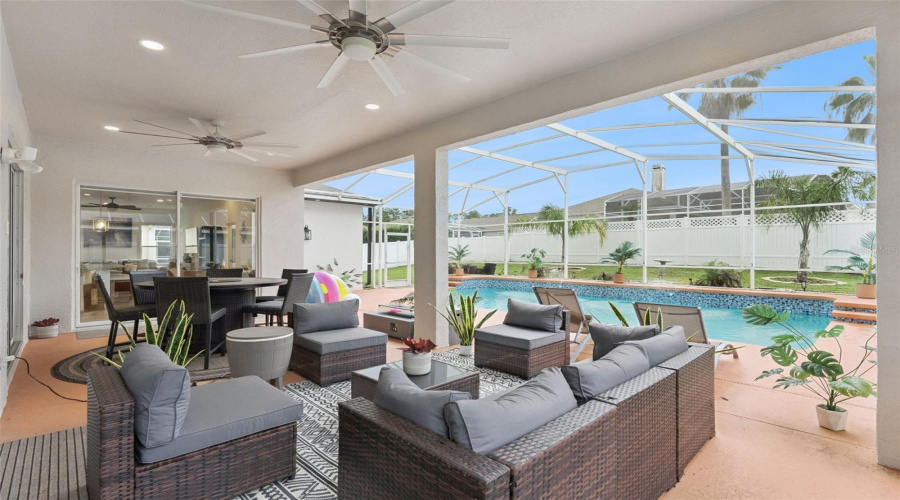 Davenport, Florida 33897, 4 Bedroom Bedrooms, ,3 Bathroombathrooms,Residential,For Sale,Nottingham,0,Mfro6443185