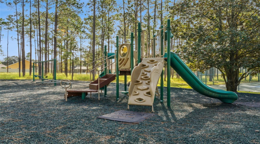 Davenport, Florida 33897, 4 Bedroom Bedrooms, ,3 Bathroombathrooms,Residential,For Sale,Nottingham,0,Mfro6443185