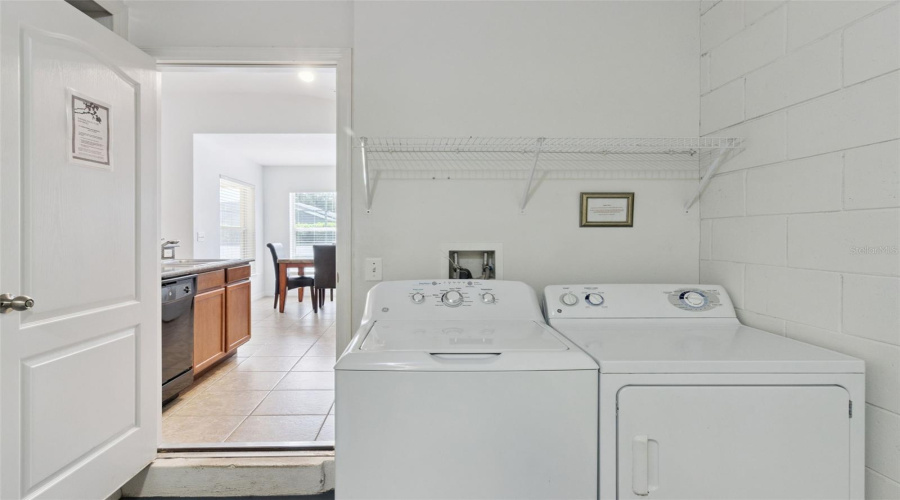 Davenport, Florida 33896, 3 Bedroom Bedrooms, ,3 Bathroombathrooms,Residential,For Sale,Scrub Jay,0,Mfrs5157870