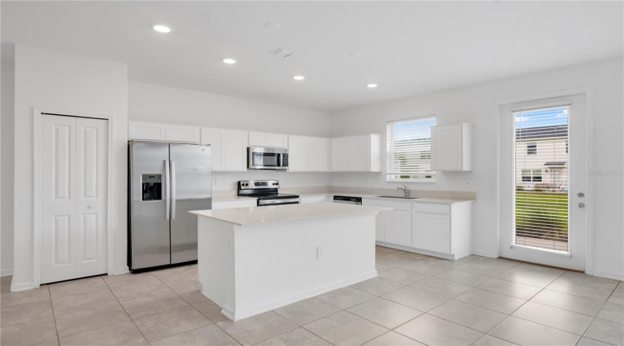Davenport, Florida 33896, 4 Bedroom Bedrooms, ,3 Bathroombathrooms,Residential,For Sale,Bogey,0,Mfro6439538