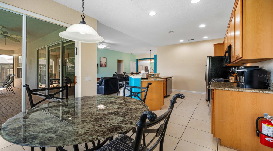 Kissimmee, Florida 34747, 5 Bedroom Bedrooms, ,5 Bathroombathrooms,Residential,For Sale,Teascone,0,Mfro6443150