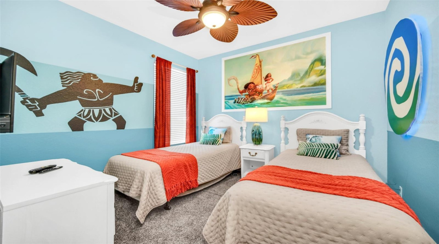 Kissimmee, Florida 34747, 5 Bedroom Bedrooms, ,5 Bathroombathrooms,Residential,For Sale,Teascone,0,Mfro6443150