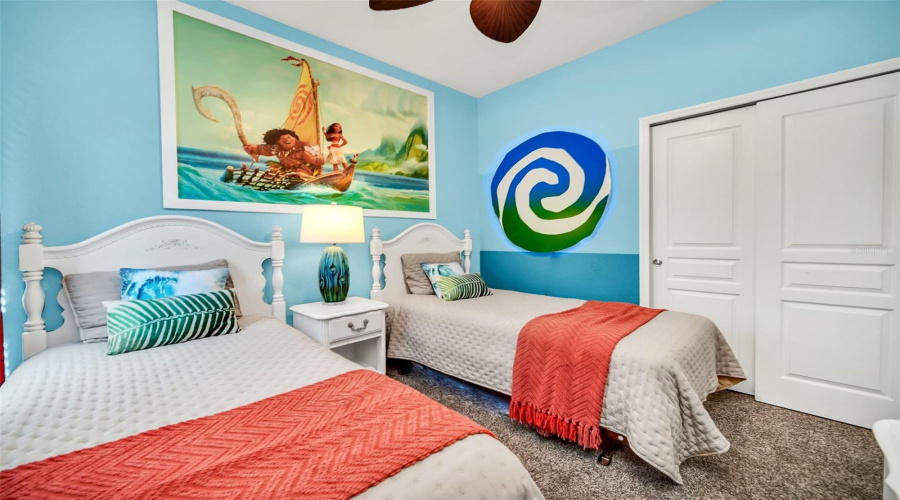 Kissimmee, Florida 34747, 5 Bedroom Bedrooms, ,5 Bathroombathrooms,Residential,For Sale,Teascone,0,Mfro6443150