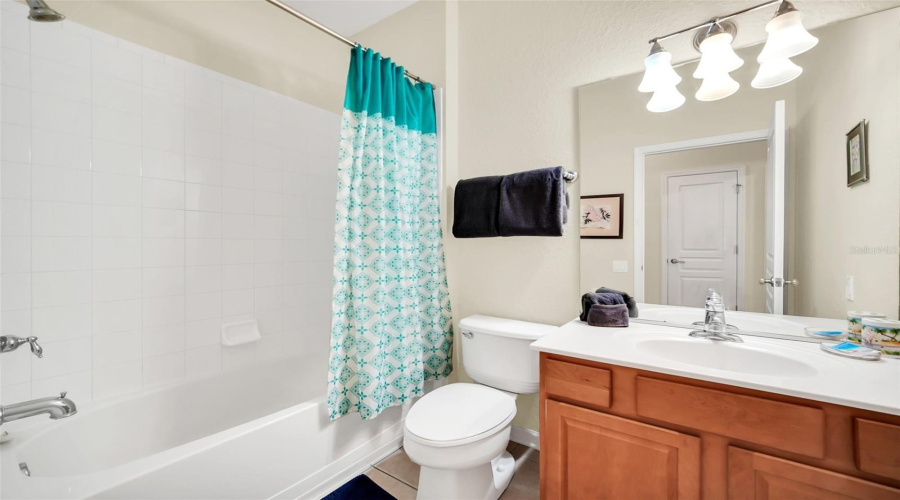 Kissimmee, Florida 34747, 5 Bedroom Bedrooms, ,5 Bathroombathrooms,Residential,For Sale,Teascone,0,Mfro6443150