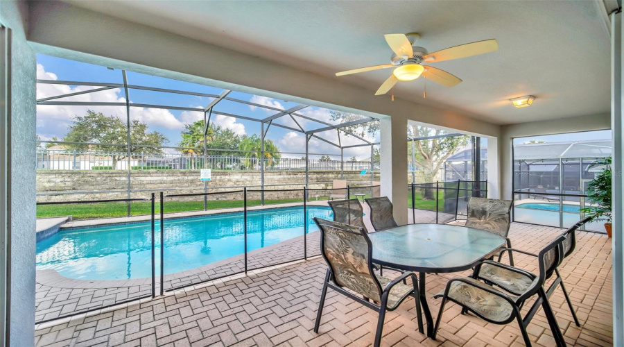 Kissimmee, Florida 34747, 5 Bedroom Bedrooms, ,5 Bathroombathrooms,Residential,For Sale,Teascone,0,Mfro6443150
