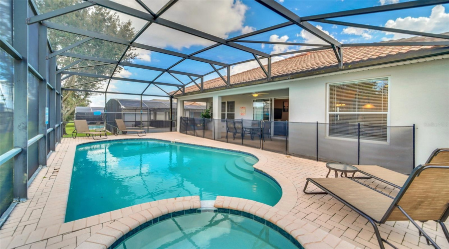 Kissimmee, Florida 34747, 5 Bedroom Bedrooms, ,5 Bathroombathrooms,Residential,For Sale,Teascone,0,Mfro6443150