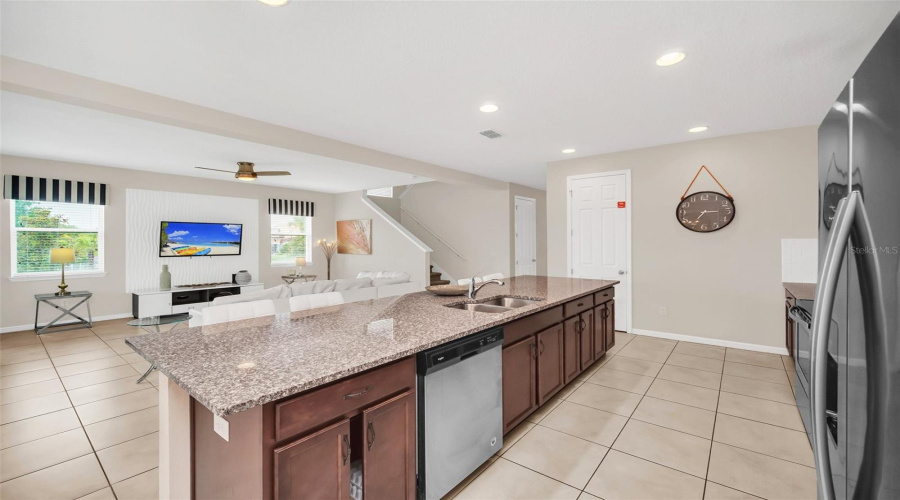 Kissimmee, Florida 34747, 6 Bedroom Bedrooms, ,4 Bathroombathrooms,Residential,For Sale,Egret Mills,0,Mfro6443128