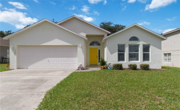 Davenport, Florida 33837, 4 Bedroom Bedrooms, ,2 Bathroombathrooms,Residential,For Sale,Lobelia,0,Mfrs5157777