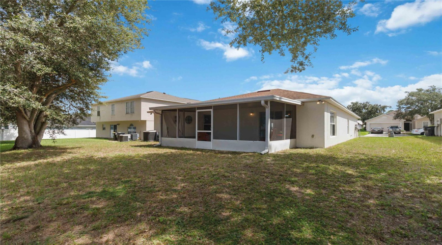 Davenport, Florida 33837, 4 Bedroom Bedrooms, ,2 Bathroombathrooms,Residential,For Sale,Lobelia,0,Mfrs5157777