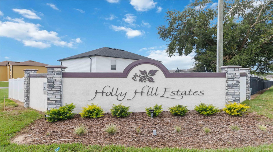 Davenport, Florida 33837, 4 Bedroom Bedrooms, ,2 Bathroombathrooms,Residential,For Sale,Lobelia,0,Mfrs5157777