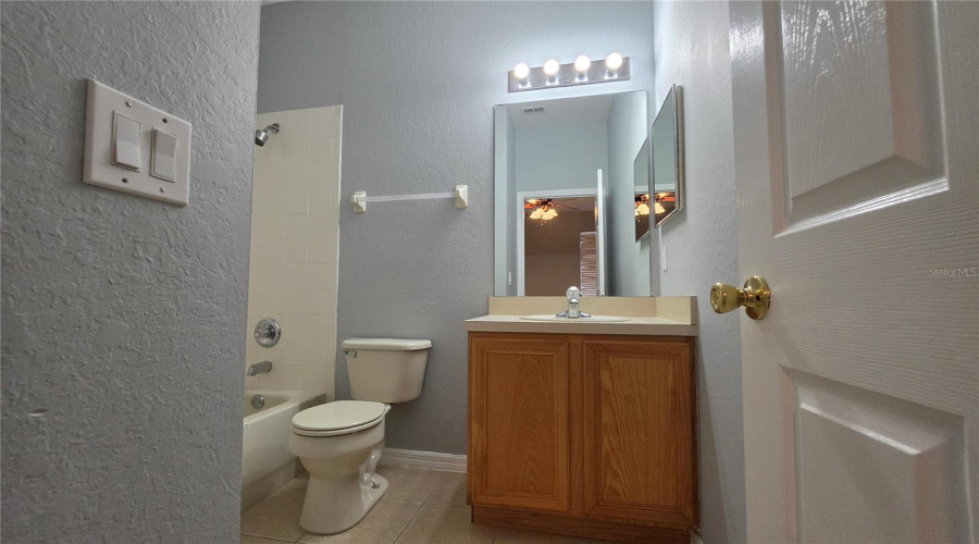 2Nd Primary Bath