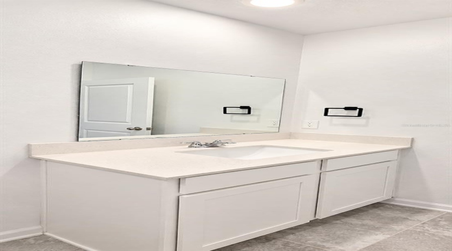 Davenport, Florida 33896, 3 Bedroom Bedrooms, ,2 Bathroombathrooms,Residential,For Sale,Nine Iron,0,Mfrs5157896