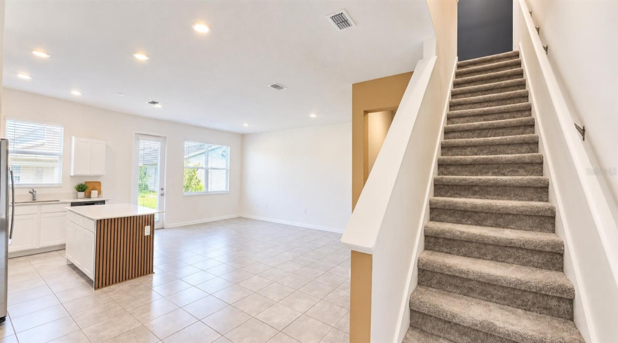 Davenport, Florida 33896, 3 Bedroom Bedrooms, ,2 Bathroombathrooms,Residential,For Sale,Nine Iron,0,Mfrs5157896