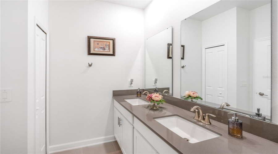 Davenport, Florida 33837, 4 Bedroom Bedrooms, ,2 Bathroombathrooms,Residential,For Sale,Waltham Forest,0,Mfro6443228
