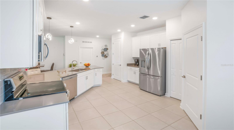 Davenport, Florida 33837, 4 Bedroom Bedrooms, ,2 Bathroombathrooms,Residential,For Sale,Waltham Forest,0,Mfro6443228