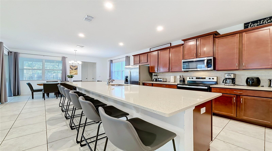 Kissimmee, Florida 34747, 6 Bedroom Bedrooms, ,4 Bathroombathrooms,Residential,For Sale,Amelia Downs,0,Mfro6443229