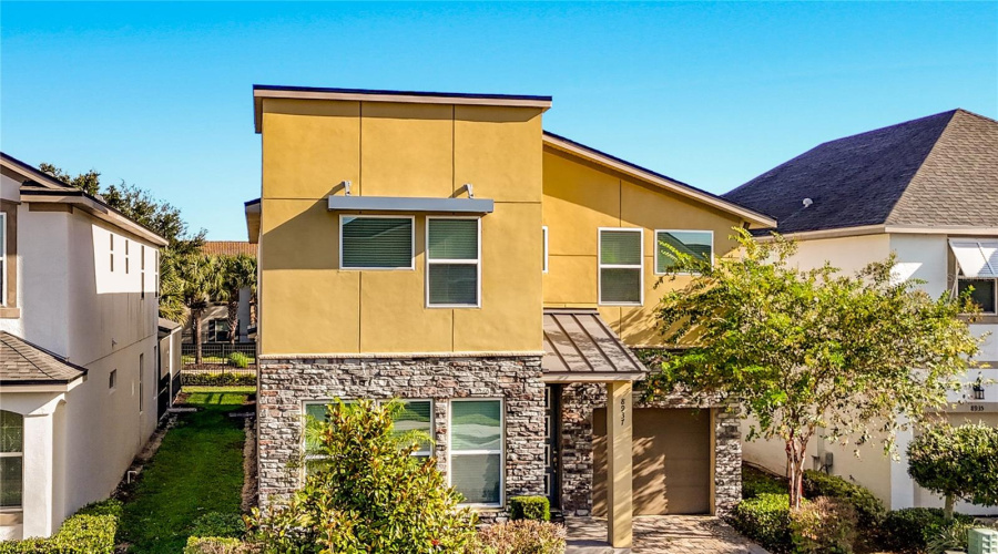 Kissimmee, Florida 34747, 6 Bedroom Bedrooms, ,4 Bathroombathrooms,Residential,For Sale,Amelia Downs,0,Mfro6443229
