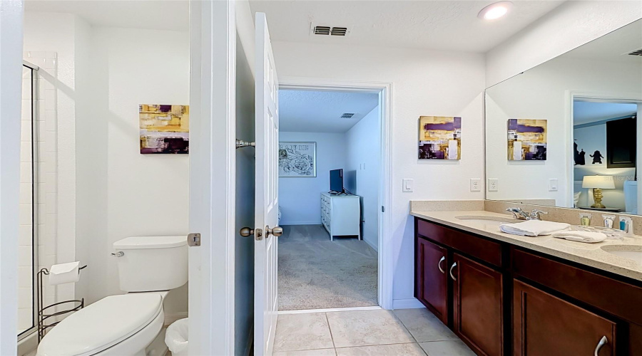 Kissimmee, Florida 34747, 6 Bedroom Bedrooms, ,4 Bathroombathrooms,Residential,For Sale,Amelia Downs,0,Mfro6443229